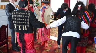 „Miśki” tanecznym krokiem wkroczyły do Urzędu  