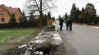 Woda zalewa nasze posesje!