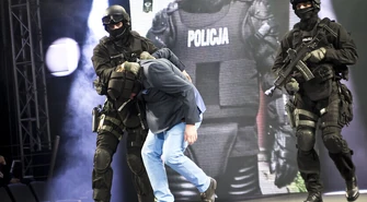 Policjanci z Piotrkowa na modowym wybiegu