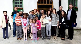 Fundacja "Wyciągamy Dzieci z Bramy" dla młodych piotrkowian