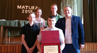 Świetny rok szkolny dla gimnazjalistów z „Piątki” 