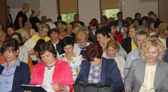 Inwazja dyrektorów w Zielonym Gościńcu