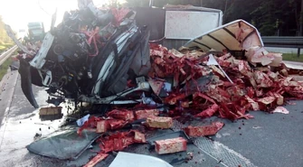 Kraksa na S8 niedaleko Tomaszowa 