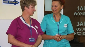 Obejrzały porodówkę, poznały oddziałowe