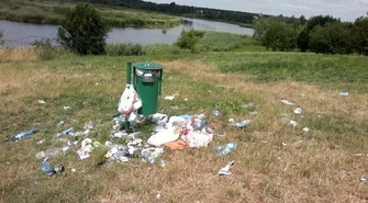 Okolice jeziora Bugaj w fatalnym stanie. Mieszkaniec osiedla Wierzeje apeluje o interwencję 
