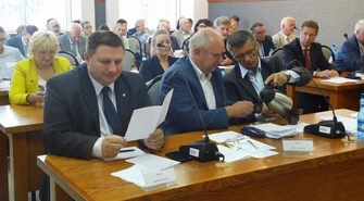 Na smyczy, a nawet w kagańcu