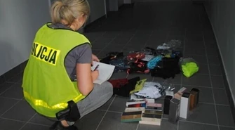 Handlował podrobioną odzieżą i perfumami 