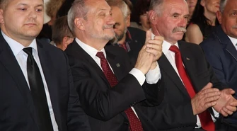 Wybraliście Macierewicza! Poseł PiS zwyciężył już trzeci raz