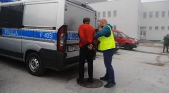 Z nożem na kolegę. Tragiczny skutek libacji przy ul. Wojska Polskiego 