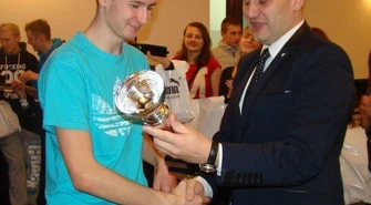 III LO najlepsze w Turnieju Szachowym 