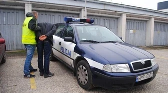 Napadli na stację paliw w Woli Krzysztoporskiej