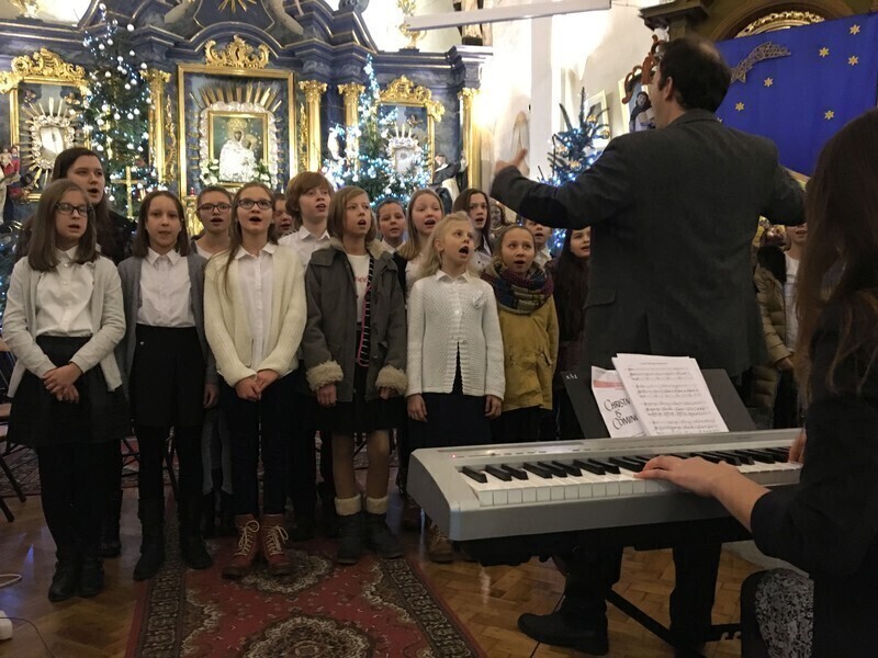 Zdjęcie 1: Koncert kolęd w kościele Panien Dominikanek