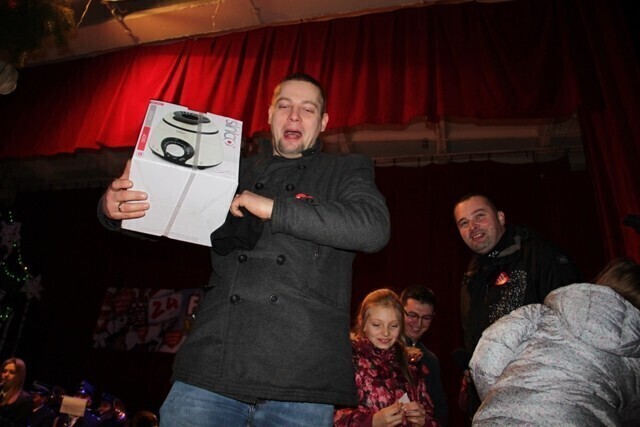 Zdjęcie 38: Moszczenica zagrała z Orkiestrą