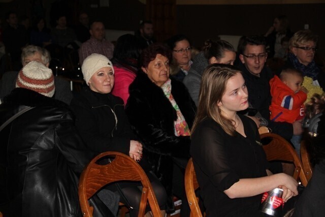 Zdjęcie 41: Moszczenica zagrała z Orkiestrą