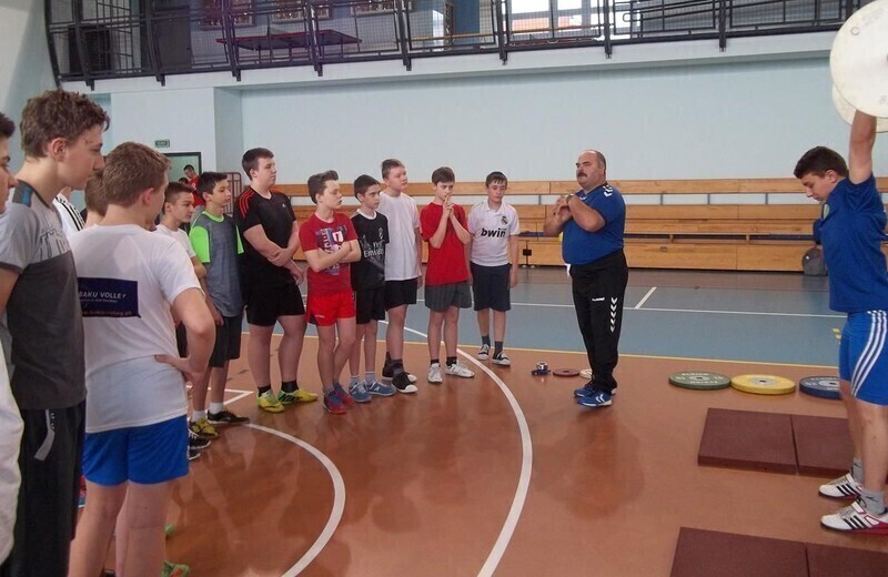 Zdjęcie 2: Ciężarowcy szerzą modę na bycie fit