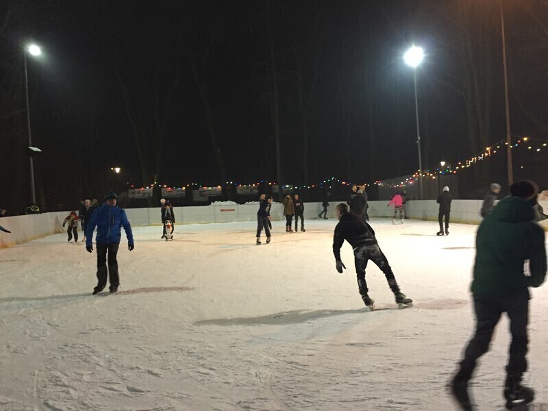 Zdjęcie 3: Nocna jazda na łyżwach