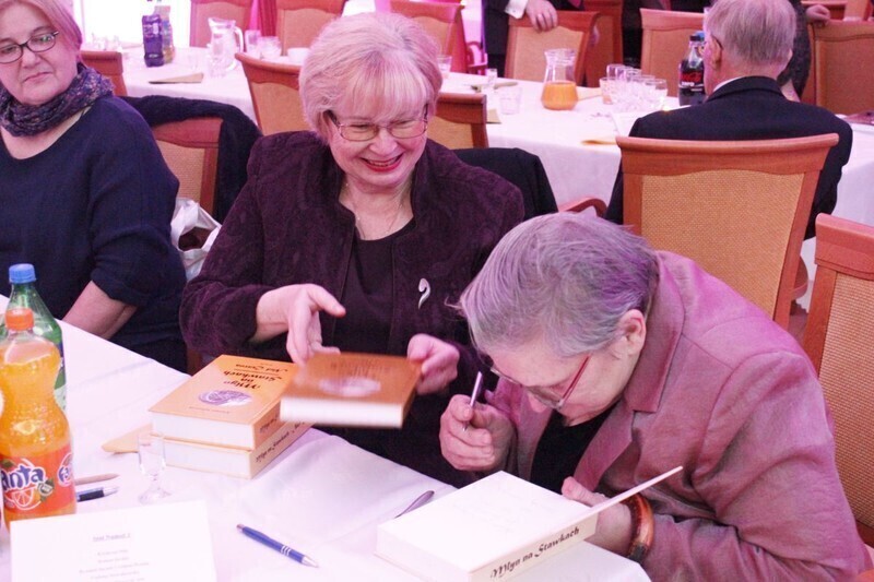 Zdjęcie 2: Krystyna Wieczorek nagrodzona w Warszawie