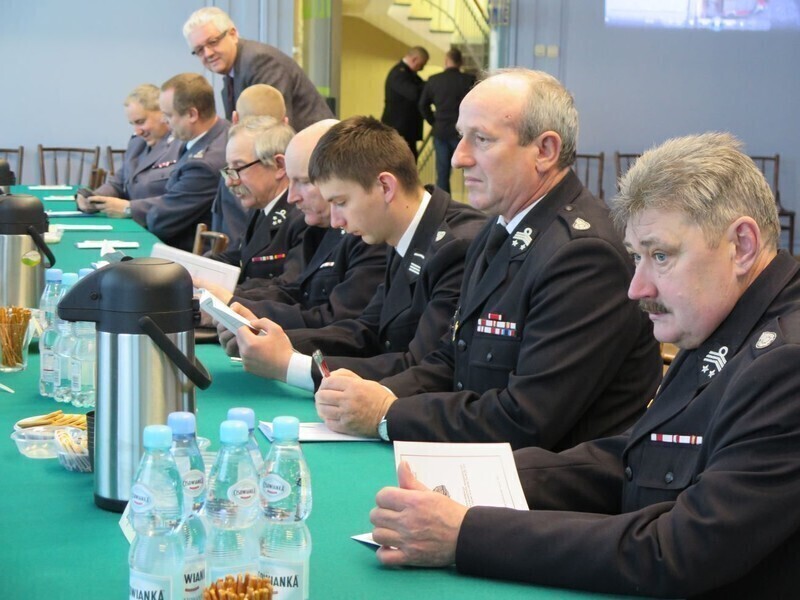 Zdjęcie 3: Wreszcie dostaną podwyżki? 