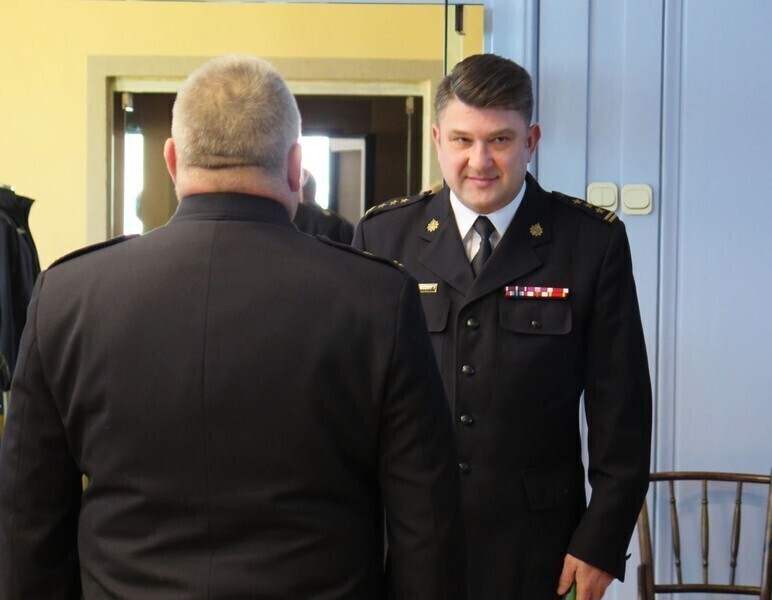 Zdjęcie 4: Wreszcie dostaną podwyżki? 