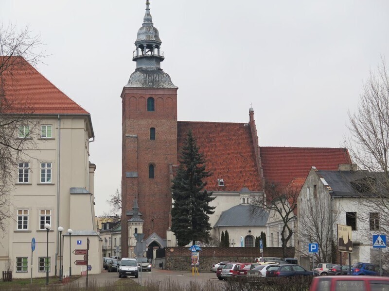 QR kody w piotrkowskiej Farze. Co to takiego