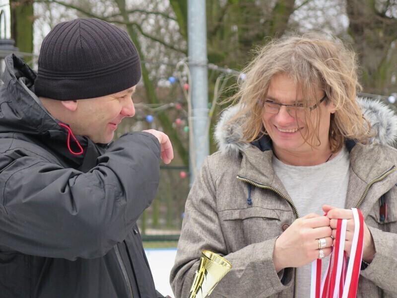 Zdjęcie 4: Tłusty czwartek na łyżwach 