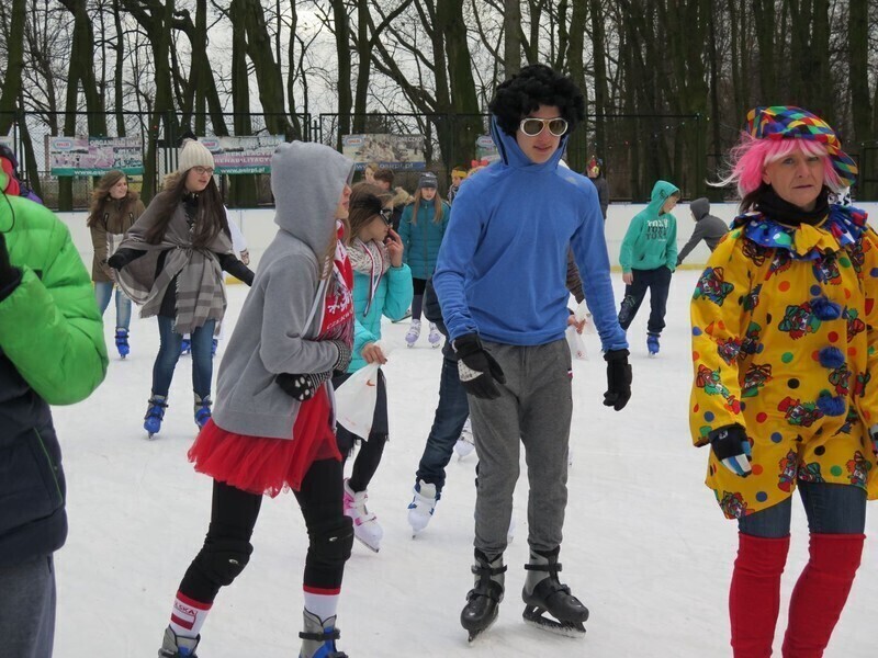 Zdjęcie 18: Tłusty czwartek na łyżwach 