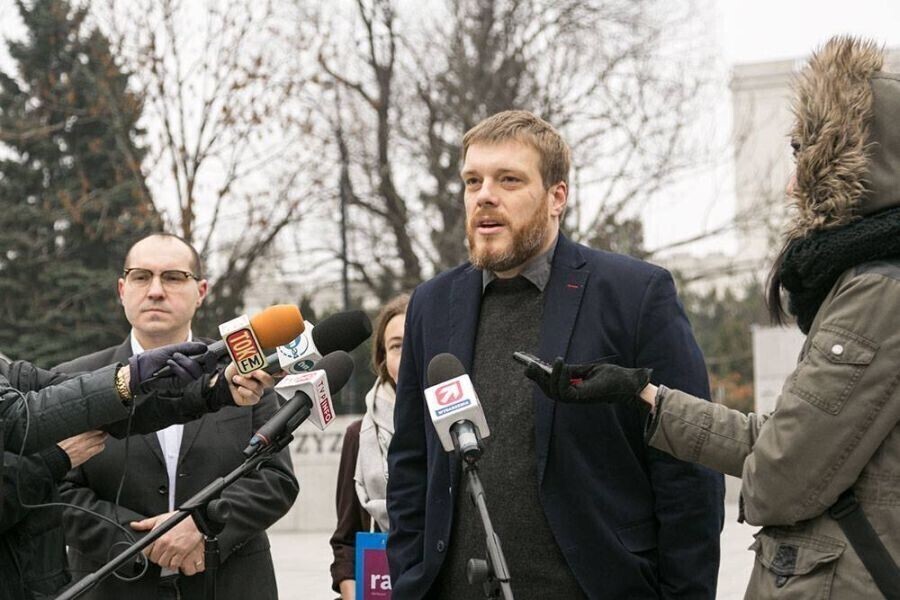 Lider partii Razem spotka się z piotrkowianami