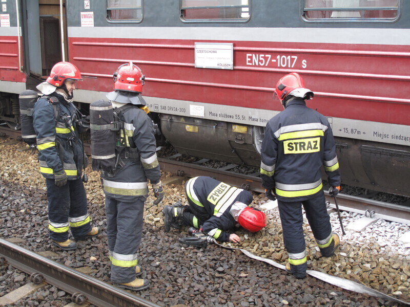 Zdjęcie 1: Ogień w pociągu