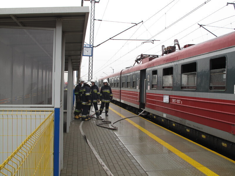 Zdjęcie 3: Ogień w pociągu