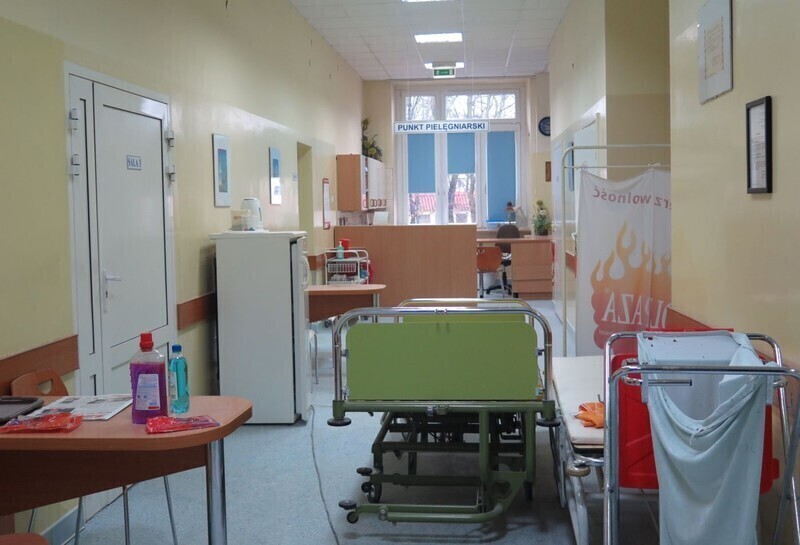 Zdjęcie 3: W poniedziałek otwierają urologię