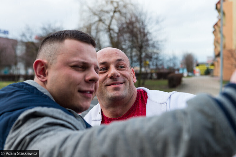 Zdjęcie 2: Robert Burneika: Zjadam 6 posiłków dziennie, łącznie 8 tys. kalorii