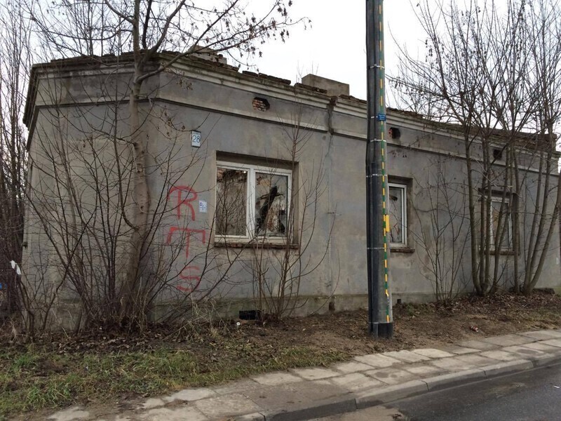 Gdzie są właściciele zrujnowanej posesji