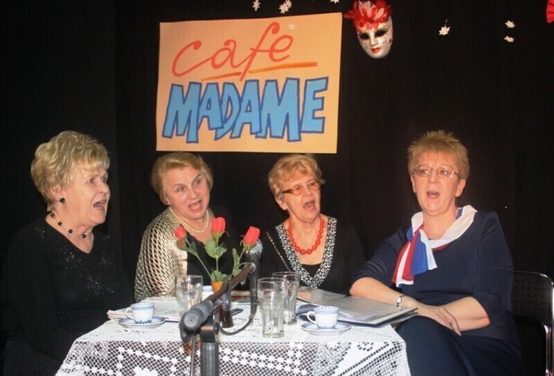 Zdjęcie 2: Dzień Kobiet z Klubem Seniora 