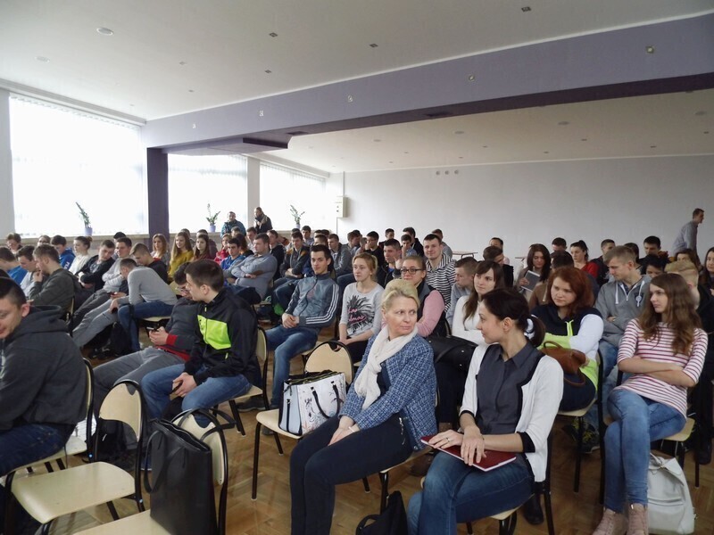 Zdjęcie 5: Politechnika Częstochowska wspiera piotrkowską młodzież