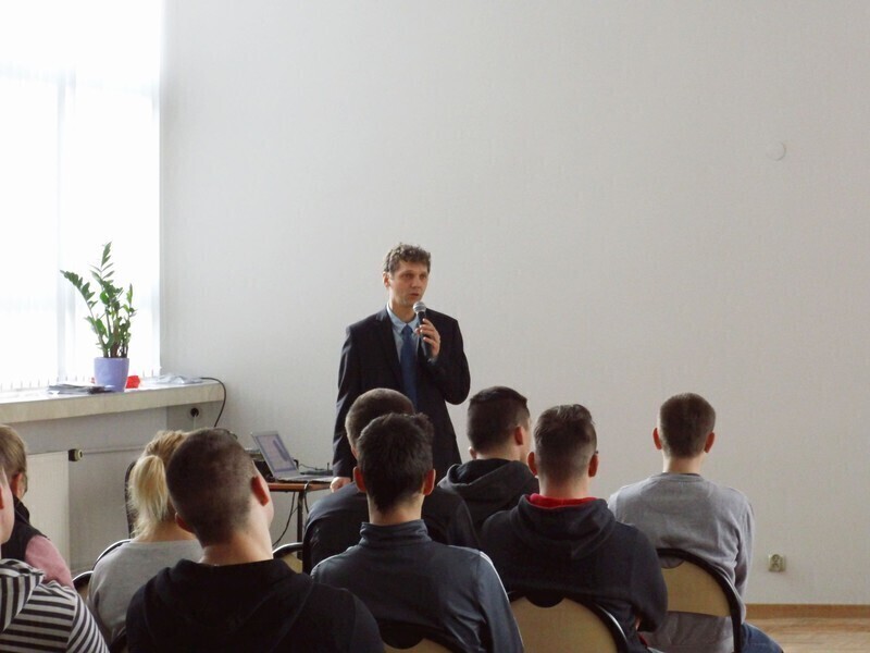 Zdjęcie 9: Politechnika Częstochowska wspiera piotrkowską młodzież