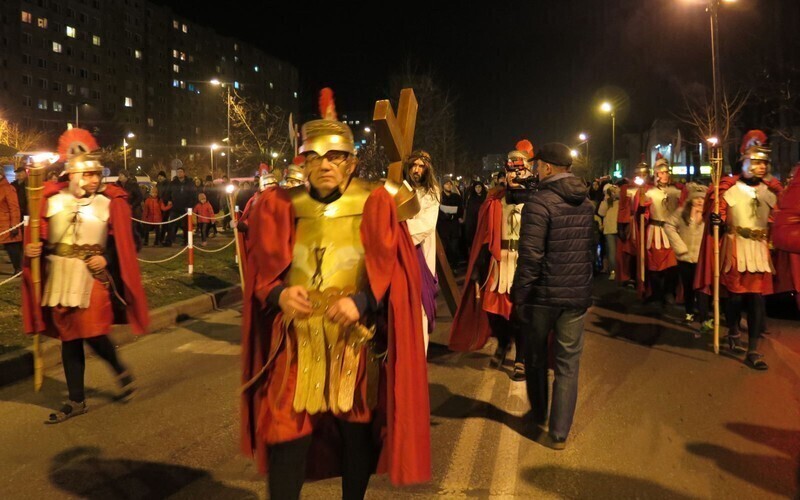 Zdjęcie 20: Męka i śmierć Jezusa na ulicach Piotrkowa 