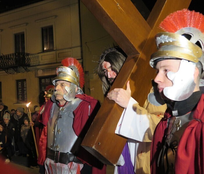 Zdjęcie 29: Męka i śmierć Jezusa na ulicach Piotrkowa 