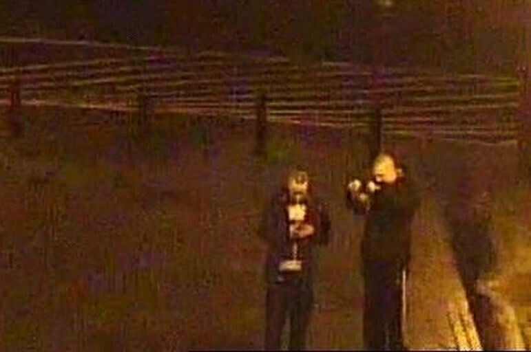 Zdjęcie 1: Rozpoznajesz wandali, którzy zniszczyli pomnik? 