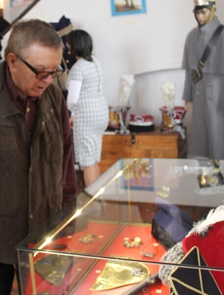 Zdjęcie 4: Mundury polskich formacji wojskowych. Już po wernisażu 