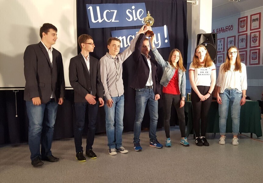 Zdjęcie 1: Kolejny matematyczny sukces uczniów Gimnazjum nr 5 w Piotrkowie Trybunalskim