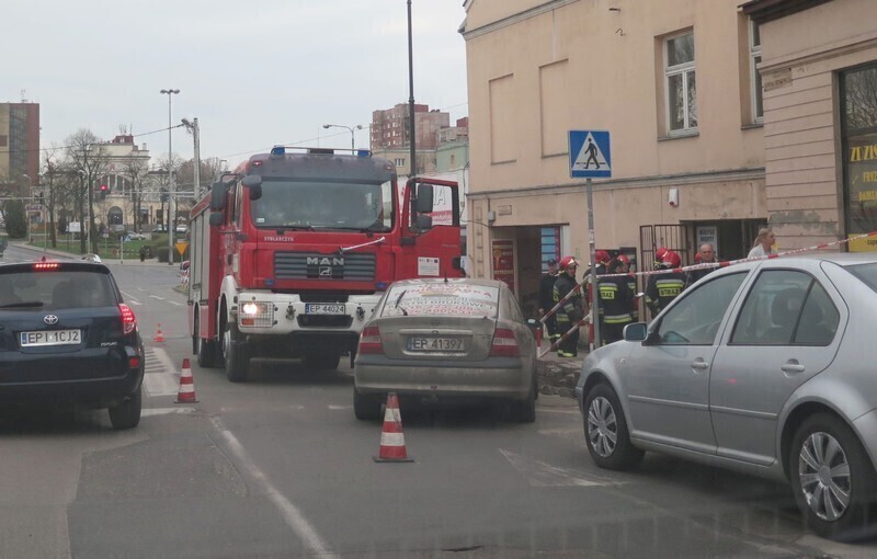 Zdjęcie 2: Wyciek gazu przy Sienkiewicza w Piotrkowie 