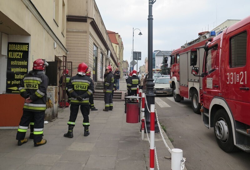 Zdjęcie 5: Wyciek gazu przy Sienkiewicza w Piotrkowie 