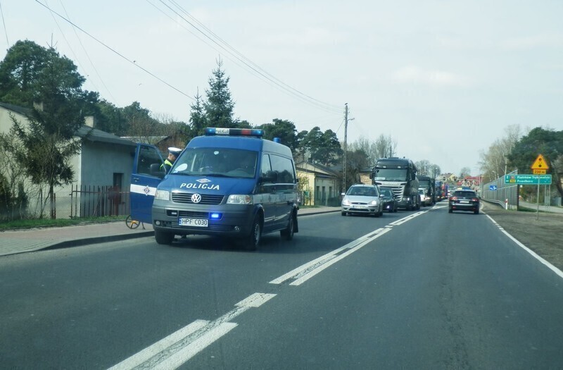 Zdjęcie 2: Wypadek w Przygłowie. Rowerzysta w szpitalu 