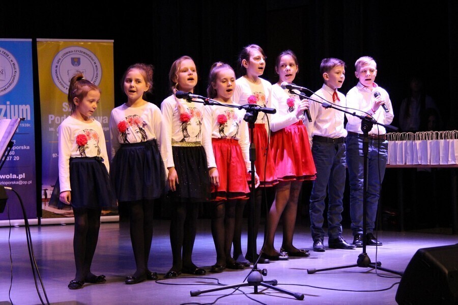 Zdjęcie 1: Zaśpiewali piosenki Anny Jantar i Bogusława Meca