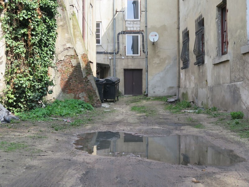 Zdjęcie 2: Podwórka Starego Miasta w Piotrkowie 