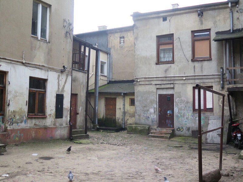 Zdjęcie 19: Podwórka Starego Miasta w Piotrkowie 