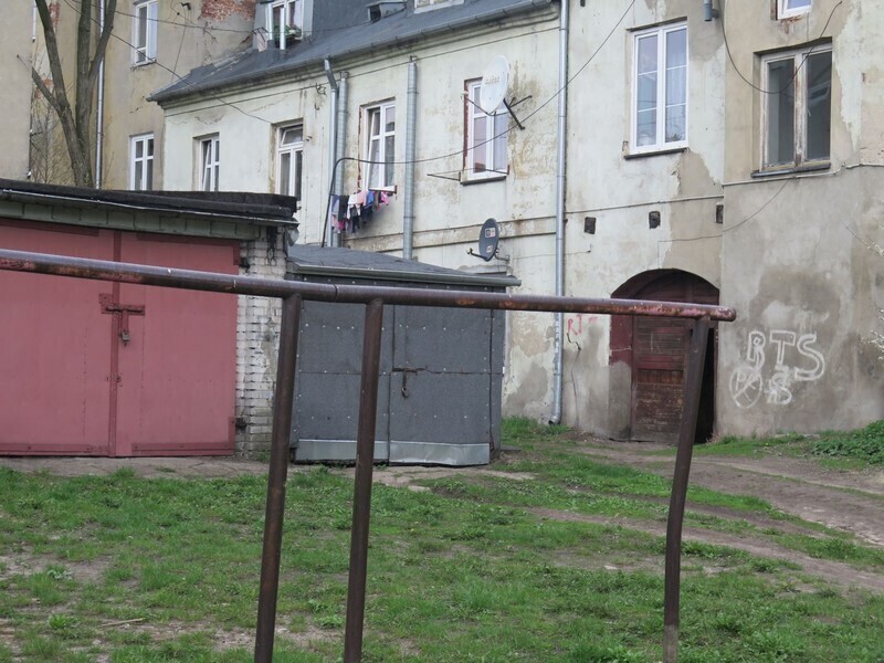 Zdjęcie 29: Podwórka Starego Miasta w Piotrkowie 