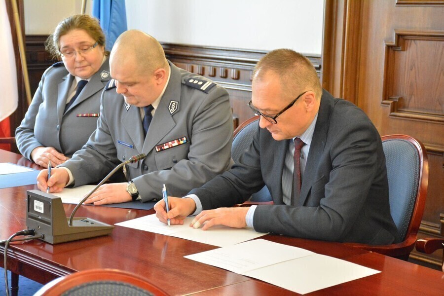 Coraz więcej samobójstw w naszym województwie