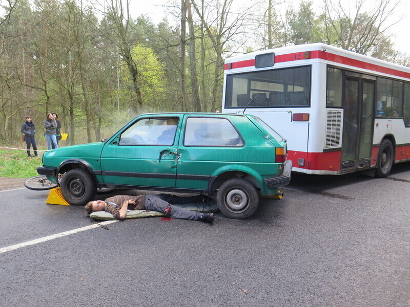 Zdjęcie 5: Osiemnastu rannych w wypadku na Wolborskiej