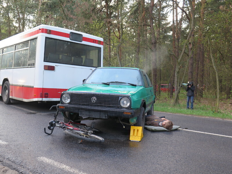 Zdjęcie 6: Osiemnastu rannych w wypadku na Wolborskiej